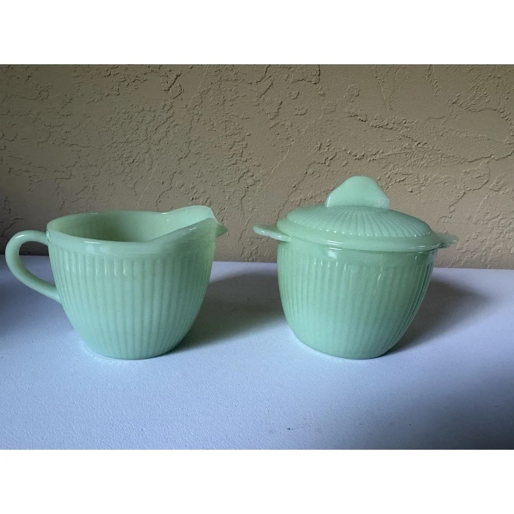 Vintage Fire King Jadeite Alice Creamer Sugar Bowl Set with Lid 1940s Excellent